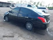 ✅ 2019 Nissan Versa SV • VIN: 3N1CN7AP4KL878106 • Lot: 43076437. Listed on IAAI with 72,448 mi. Free auction sales archive from the USA and detailed vehicle history report at DreamBid. Image 3.