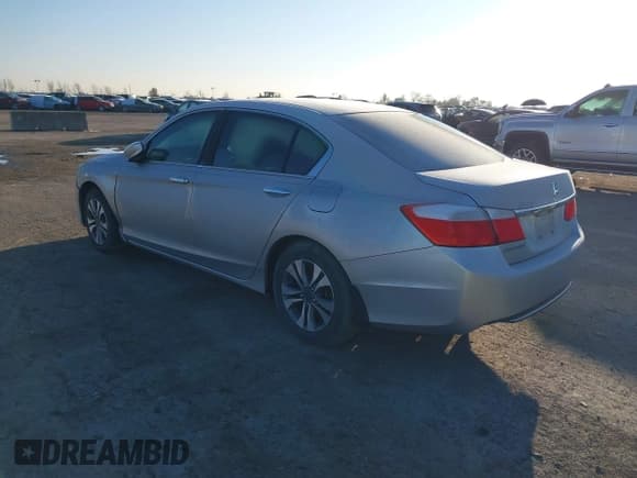 ✅ 2014 Honda Accord LX • VIN: 1HGCR2F37EA010933 • Lot: 43822809. Listed on IAAI with 84,263 mi. Free auction sales archive from the USA and detailed vehicle history report at DreamBid. Image 3.