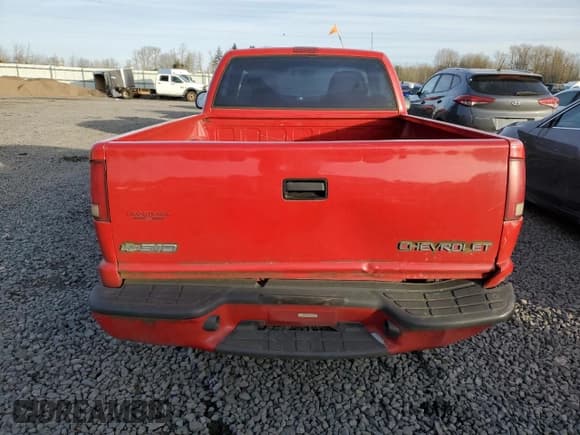 ✅ 2003 Chevrolet S-10 LS • VIN: 1GCCS14H938167072 • Лот: 88541755. Опубликован ранее на Copart с пробегом 245 800 миль. Бесплатный доступ к архиву аукционных продаж из США и подробный отчёт об истории автомобиля на DreamBid. Изображение 6.