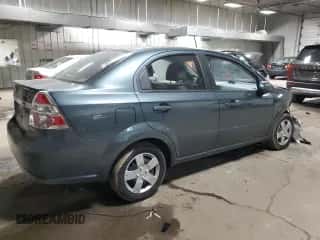 2010 Chevrolet Aveo 1LT z VIN KL1TD5DEXAB053337, wystawiony jako Copart lot #85588644 z przebiegiem 32 586 mil mil oraz Czysty tytuł • Clean title. Historia ofert i sprzedaży dostępna na DreamBid. Obrazek 3.