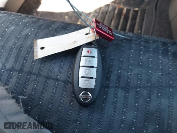 ✅ 2017 Nissan Altima SR • VIN: 1N4AL3AP6HC150283 • Lot: 43604361. Listed on IAAI with 119,552 mi. Free auction sales archive from the USA and detailed vehicle history report at DreamBid. Image 11.