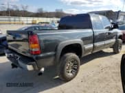 ✅ 2002 Chevrolet Silverado 2500HD LS • VIN: 1GCHC29122E276638 • Lot: 79489483. Wystawiony na Copart z przebiegiem 127 992 mil. Bezpłatny archiwum sprzedaży aukcyjnych z USA i szczegółowy raport historii pojazdu na DreamBid. Zdjęcie 3.