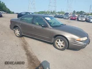 ✅ 2002 Oldsmobile Alero GL1 • VIN: 1G3NL52E82C312331 • Лот: 42399402. Опубликован ранее на IAAI с пробегом 231 072 миль. Бесплатный доступ к архиву аукционных продаж из США и подробный отчёт об истории автомобиля на DreamBid. Изображение 1.