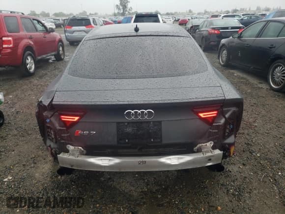 ✅ 2017 Audi RS 7 Prestige • VIN: WUAWAAFC8HN900239 • Lot: 50072074. Listed on Copart with 73,066 mi. Free auction sales archive from the USA and detailed vehicle history report at DreamBid. Image 6.