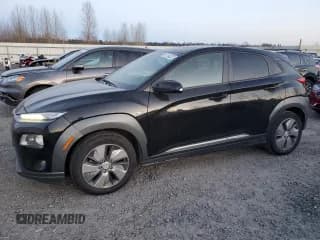 ✅ 2019 Hyundai Kona Limited • VIN: KM8K33AG5KU023827 • Лот: 38002944. Опубликован ранее на Copart с пробегом 49 105 миль. Бесплатный доступ к архиву аукционных продаж из США и подробный отчёт об истории автомобиля на DreamBid. Изображение 1.