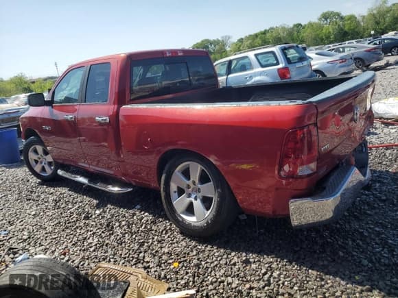 ✅ 2009 Dodge 1500 SLT • VIN: 1D3HB18P89S710406 • Lot: 53268235. Wystawiony na Copart z przebiegiem 96 453 mil. Bezpłatny archiwum sprzedaży aukcyjnych z USA i szczegółowy raport historii pojazdu na DreamBid. Zdjęcie 2.