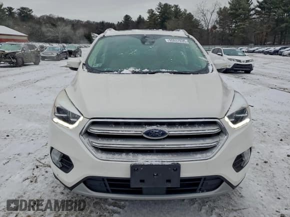 ✅ 2018 Ford Escape Titanium • VIN: 1FMCU9J9XJUD32892 • Lot: 95037835. Listed on Copart with 114,145 mi. Free auction sales archive from the USA and detailed vehicle history report at DreamBid. Image 5.