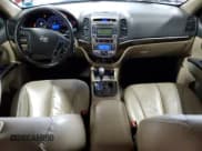 ✅ 2012 Hyundai Santa Fe Limited • VIN: 5XYZK3AB5CG133998 • Lot: 84607764. Listed on Copart with 144,912 mi. Free auction sales archive from the USA and detailed vehicle history report at DreamBid. Image 8.