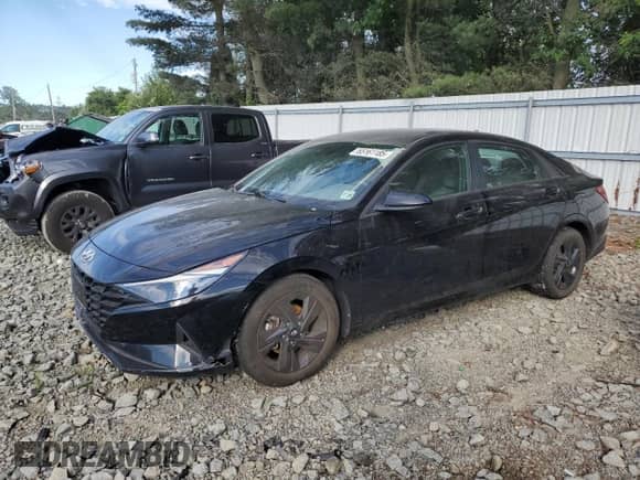 ✅ 2022 Hyundai Elantra SEL • VIN: KMHLM4AG0NU221016 • Lot: 65161185. Listed on Copart with 38,634 mi. Free auction sales archive from the USA and detailed vehicle history report at DreamBid. Image 1.