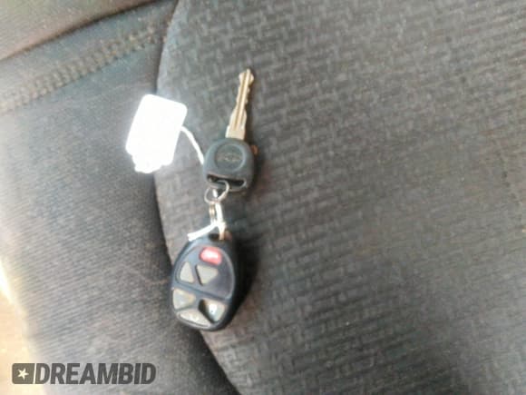 ✅ 2011 Chevrolet Traverse 1LT • VIN: 1GNKVGED2BJ108249 • Lot: 43484273. Wystawiony na IAAI z przebiegiem 186 212 mil. Bezpłatny archiwum sprzedaży aukcyjnych z USA i szczegółowy raport historii pojazdu na DreamBid. Zdjęcie 11.