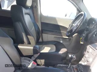 ✅ 2006 Chevrolet HHR LT • VIN: 3GNDA23P76S652383 • Lot: 41913076. Listed on IAAI with 123,870 mi. Free auction sales archive from the USA and detailed vehicle history report at DreamBid. Image 5.