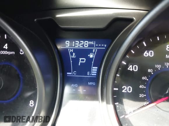 ✅ 2017 Hyundai Veloster Value Edition • VIN: KMHTC6AD4HU320608 • Lot: 43344961. Wystawiony na IAAI z przebiegiem 91 328 mil. Bezpłatny archiwum sprzedaży aukcyjnych z USA i szczegółowy raport historii pojazdu na DreamBid. Zdjęcie 15.