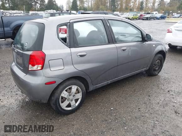 2007 Chevrolet Aveo LS with VIN KL1TD66607B771077, listed as a IAAI auction lot 43577902 with Not provided miles and . Bid and sale history available at DreamBid. Image 4.