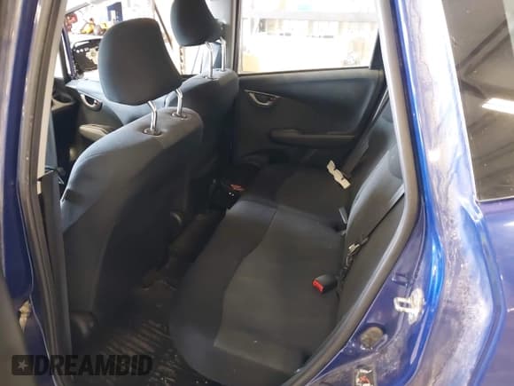 ✅ 2009 Honda Fit Sport • VIN: JHMGE88699S037085 • Lot: 43575712. Listed on IAAI with 75,592 mi. Free auction sales archive from the USA and detailed vehicle history report at DreamBid. Image 8.