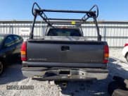 ✅ 2002 Chevrolet Silverado 1500 • VIN: 1GCEK14TX2Z224000 • Лот: 74755844. Опубликован ранее на Copart с пробегом 177 402 миль. Бесплатный доступ к архиву аукционных продаж из США и подробный отчёт об истории автомобиля на DreamBid. Изображение 6.
