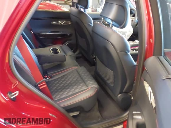 ✅ 2025 Genesis GV70 Sport • VIN: 5NMMCDTC5SH022424 • Lot: 41264651. Listed on IAAI with 637 mi. Free auction sales archive from the USA and detailed vehicle history report at DreamBid. Image 8.