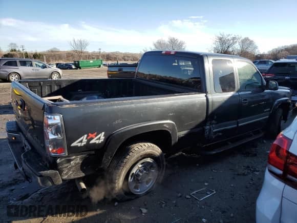 ✅ 2004 Chevrolet Silverado 2500 LS • VIN: 1GCGK29U24Z109930 • Lot: 50137625. Wystawiony na Copart z przebiegiem 309 478 mil. Bezpłatny archiwum sprzedaży aukcyjnych z USA i szczegółowy raport historii pojazdu na DreamBid. Zdjęcie 3.
