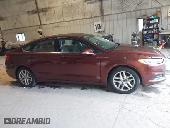 ✅ 2015 Ford Fusion SE • VIN: 3FA6P0H74FR166415 • Lot: 43419385. Wystawiony na IAAI z przebiegiem 120 946 mil. Bezpłatny archiwum sprzedaży aukcyjnych z USA i szczegółowy raport historii pojazdu na DreamBid. Zdjęcie 13.