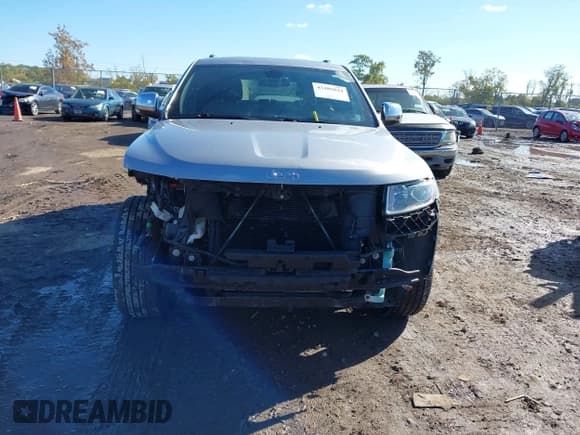 ✅ 2015 Jeep Grand Cherokee Limited • VIN: 1C4RJFBG0FC684685 • Lot: 43485844. Wystawiony na IAAI z przebiegiem 126 054 mil. Bezpłatny archiwum sprzedaży aukcyjnych z USA i szczegółowy raport historii pojazdu na DreamBid. Zdjęcie 13.