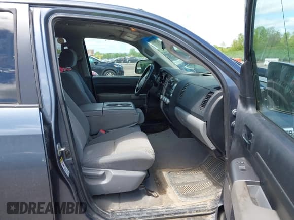 ✅ 2010 Toyota Tundra • VIN: 5TFDY5F15AX104242 • Лот: 42318191. Опубликован ранее на IAAI с пробегом 243 327 миль. Бесплатный доступ к архиву аукционных продаж из США и подробный отчёт об истории автомобиля на DreamBid. Изображение 5.