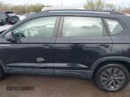 ✅ 2022 Volkswagen Taos S • VIN: 3VVAX7B26NM066260 • Лот: 41960806. Опубликован ранее на IAAI с пробегом 30 865 миль. Бесплатный доступ к архиву аукционных продаж из США и подробный отчёт об истории автомобиля на DreamBid. Изображение 14.