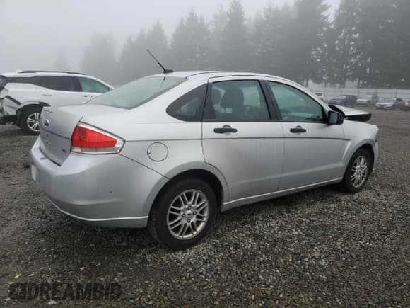 ✅ 2009 Ford Focus SE • VIN: 1FAHP35N39W115101 • Лот: 93250445. Опубликован ранее на Copart с пробегом 188 006 миль. Бесплатный доступ к архиву аукционных продаж из США и подробный отчёт об истории автомобиля на DreamBid. Изображение 3.