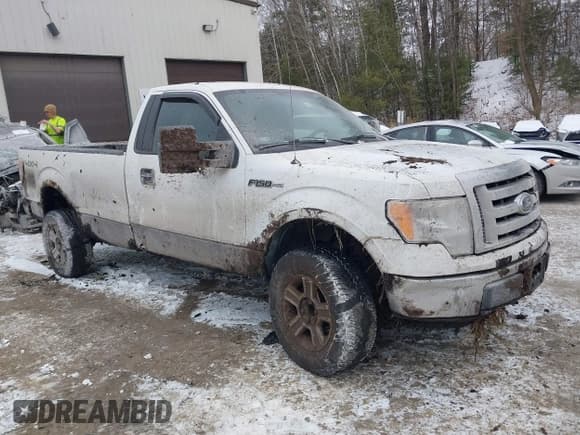 ✅ 2010 Ford F-150 XL • VIN: 1FTNF1EV8AKE68336 • Lot: 41480913. Listed on IAAI with 147,829 mi. Free auction sales archive from the USA and detailed vehicle history report at DreamBid. Image 1.