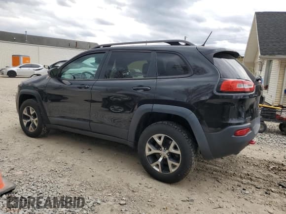 ✅ 2014 Jeep Cherokee Trailhawk • VIN: 1C4PJMBS1EW131346 • Lot: 82575235. Wystawiony na Copart z przebiegiem 148 739 mil. Bezpłatny archiwum sprzedaży aukcyjnych z USA i szczegółowy raport historii pojazdu na DreamBid. Zdjęcie 2.