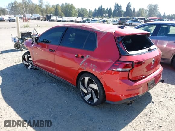 ✅ 2024 Volkswagen Golf GTI S • VIN: WVWGA7CDXRW140750 • Lot: 43240202. Wystawiony na IAAI z przebiegiem 24 955 mil. Bezpłatny archiwum sprzedaży aukcyjnych z USA i szczegółowy raport historii pojazdu na DreamBid. Zdjęcie 3.