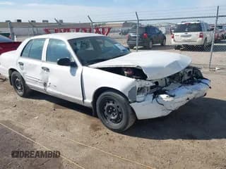 ✅ 2007 Ford Police Interceptor • VIN: 2FAFP71W17X147611 • Lot: 43525082. Wystawiony na IAAI z przebiegiem 159 966 mil. Bezpłatny archiwum sprzedaży aukcyjnych z USA i szczegółowy raport historii pojazdu na DreamBid. Zdjęcie 1.