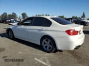 ✅ 2015 BMW 3 Series 328i • VIN: WBA3C1C56FK123829 • Lot: 90343345. Wystawiony na Copart z przebiegiem 122 715 mil. Bezpłatny archiwum sprzedaży aukcyjnych z USA i szczegółowy raport historii pojazdu na DreamBid. Zdjęcie 2.