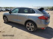 ✅ 2011 Porsche Cayenne Turbo • VIN: WP1AC2A21BLA81940 • Lot: 61205065. Wystawiony na Copart z przebiegiem 193 115 mil. Bezpłatny archiwum sprzedaży aukcyjnych z USA i szczegółowy raport historii pojazdu na DreamBid. Zdjęcie 2.