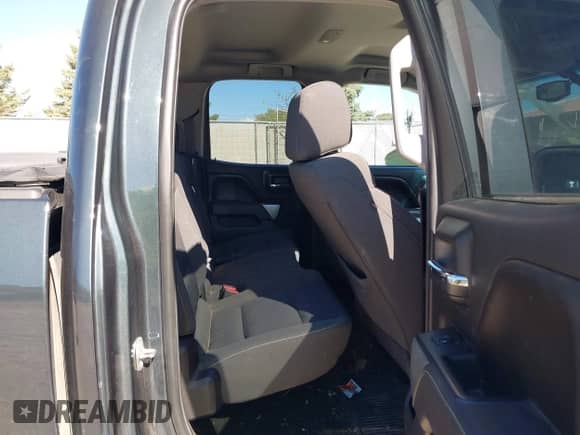 2017 Chevrolet Silverado 1500 LT z VIN 1GCVKREC8HZ178267, wystawiony jako IAAI lot #43403931 z przebiegiem 139 177 mil mil oraz . Historia ofert i sprzedaży dostępna na DreamBid. Obrazek 8.