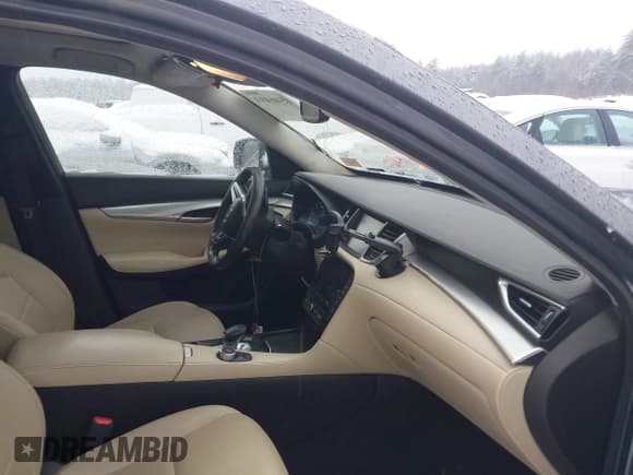 ✅ 2019 Infiniti QX50 Luxe • VIN: 3PCAJ5M38KF144497 • Lot: 41546491. Wystawiony na IAAI z przebiegiem 113 372 mil. Bezpłatny archiwum sprzedaży aukcyjnych z USA i szczegółowy raport historii pojazdu na DreamBid. Zdjęcie 5.