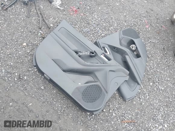 ✅ 2014 Subaru Forester Limited • VIN: JF2SJAHCXEH405772 • Lot: 43706711. Listed on IAAI with 148,594 mi. Free auction sales archive from the USA and detailed vehicle history report at DreamBid. Image 12.