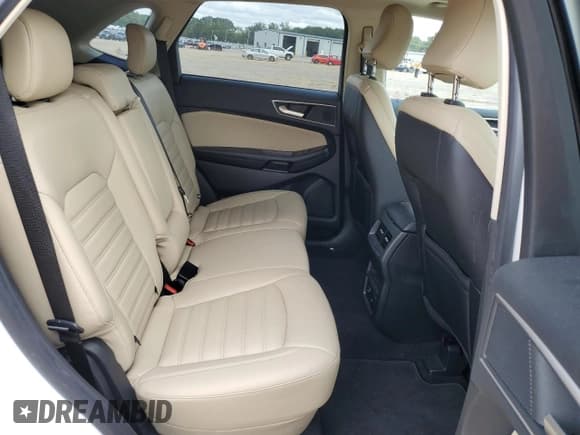 ✅ 2022 Ford Edge SEL • VIN: 2FMPK4J95NBA95413 • Lot: 83835275. Wystawiony na Copart z przebiegiem 9 592 mil. Bezpłatny archiwum sprzedaży aukcyjnych z USA i szczegółowy raport historii pojazdu na DreamBid. Zdjęcie 10.