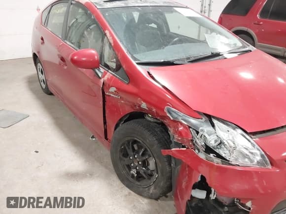 ✅ 2013 Toyota Prius One • VIN: JTDKN3DU0D1663948 • Lot: 41445271. Listed on IAAI with 109,301 mi. Free auction sales archive from the USA and detailed vehicle history report at DreamBid. Image 6.