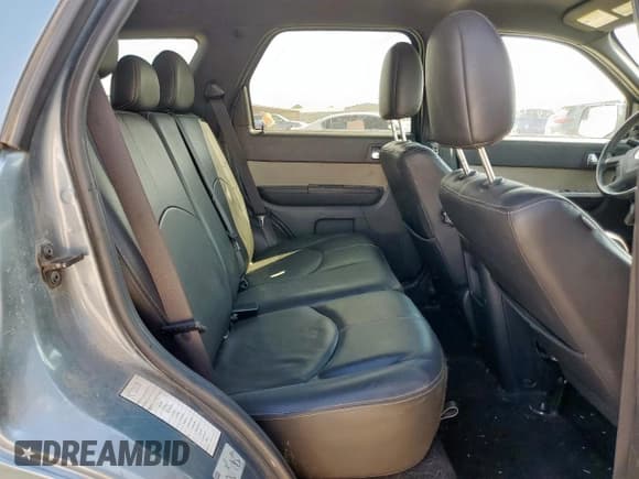 ✅ 2011 Mercury Mariner Premier • VIN: 4M2CN8HG9BKJ08665 • Lot: 85329905. Listed on Copart with 123,967 mi. Free auction sales archive from the USA and detailed vehicle history report at DreamBid. Image 11.