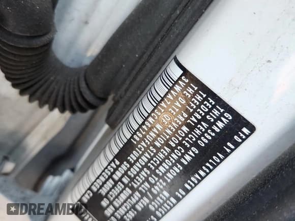 ✅ 2012 Volkswagen Beetle Turbo • VIN: 3VWVA7AT3CM647981 • Lot: 89678835. Listed on Copart with 122,417 mi. Free auction sales archive from the USA and detailed vehicle history report at DreamBid. Image 13.