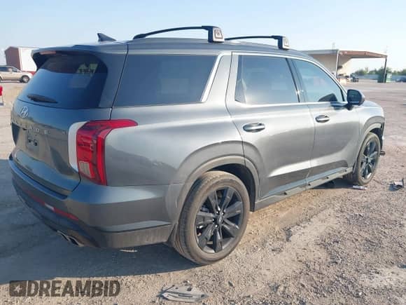 2025 Hyundai Palisade XRT with VIN KM8R34GE1SU834549, listed as a IAAI auction lot 43165313 with 11,080 mi miles and . Bid and sale history available at DreamBid. Image 4.