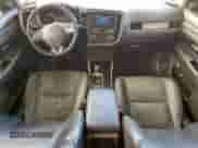 2019 Mitsubishi Outlander SE с VIN JA4AD3A34KJ001159, выставлен на аукционе Copart как лот 84777705 с пробегом 95 837 миль миль и Списание • Salvage title. История ставок и продаж доступна на DreamBid. Изображение 8.