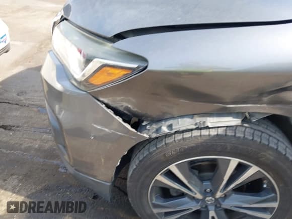 ✅ 2018 Nissan Pathfinder SL • VIN: 5N1DR2MMXJC607101 • Lot: 42075953. Listed on IAAI with 141,632 mi. Free auction sales archive from the USA and detailed vehicle history report at DreamBid. Image 6.