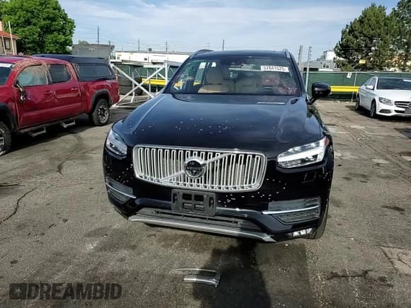 ✅ 2018 Volvo XC90 Inscription • VIN: YV4A22PL2J1344867 • Lot: 57841525. Listed on Copart with 55,085 mi. Free auction sales archive from the USA and detailed vehicle history report at DreamBid. Image 14.