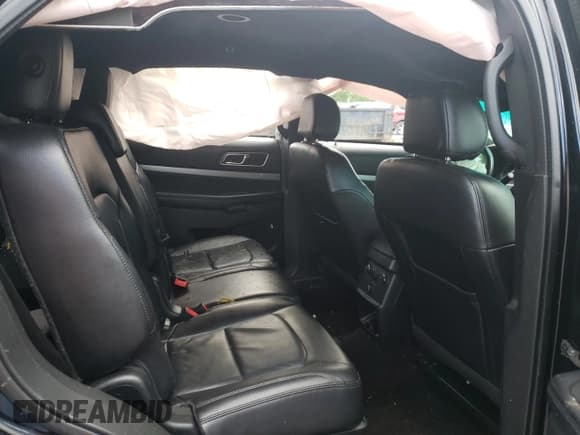 ✅ 2016 Ford Explorer XLT • VIN: 1FM5K8D8XGGB66764 • Lot: 56551195. Wystawiony na Copart z przebiegiem Nie podano. Bezpłatny archiwum sprzedaży aukcyjnych z USA i szczegółowy raport historii pojazdu na DreamBid. Zdjęcie 11.