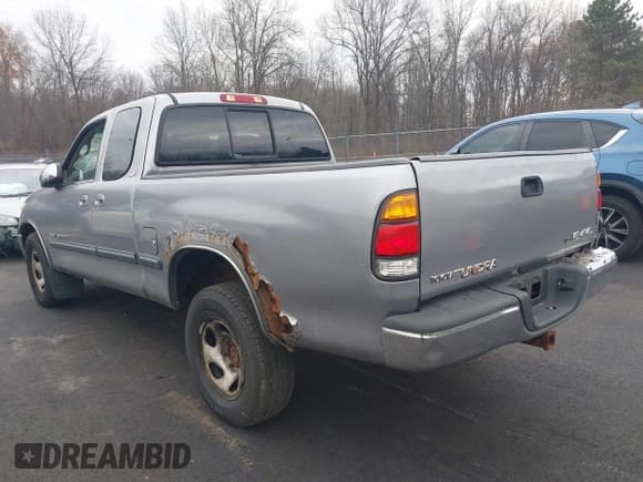 ✅ 2002 Toyota Tundra SR5 • VIN: 5TBBT44112S247868 • Лот: 43778040. Опубликован ранее на IAAI с пробегом 161 928 миль. Бесплатный доступ к архиву аукционных продаж из США и подробный отчёт об истории автомобиля на DreamBid. Изображение 3.