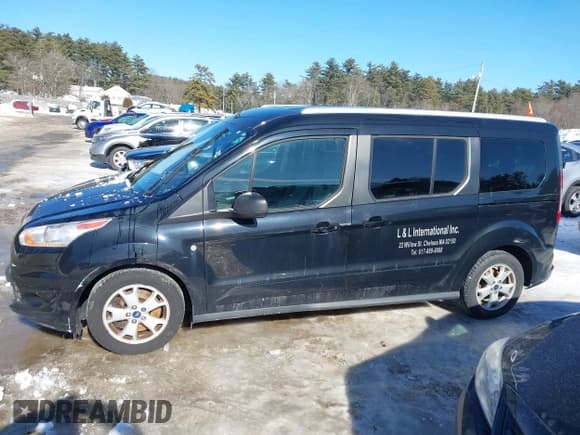 ✅ 2017 Ford Transit Connect XLT • VIN: NM0GS9F72H1318416 • Lot: 41611172. Listed on IAAI with 109,636 mi. Free auction sales archive from the USA and detailed vehicle history report at DreamBid. Image 14.