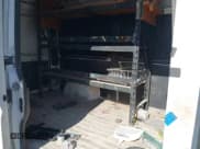 ✅ 2017 Ram ProMaster Cargo • VIN: 3C6TRVCG7HE521171 • Lot: 43801847. Wystawiony na IAAI z przebiegiem 159 562 mil. Bezpłatny archiwum sprzedaży aukcyjnych z USA i szczegółowy raport historii pojazdu na DreamBid. Zdjęcie 8.