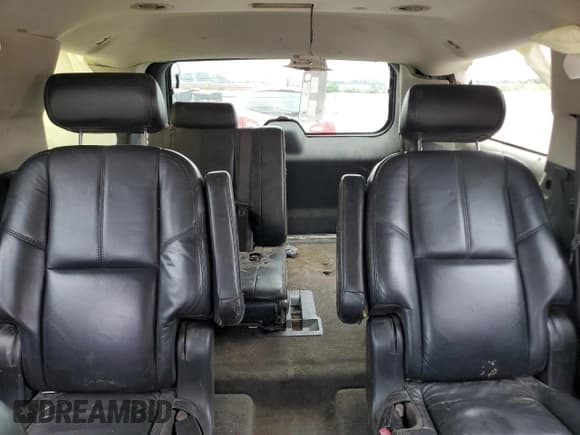 ✅ 2007 GMC Yukon Denali • VIN: 1GKFK63807J151339 • Lot: 66943645. Listed on Copart with 260,058 mi. Free auction sales archive from the USA and detailed vehicle history report at DreamBid. Image 10.