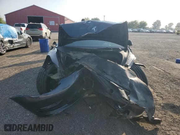 ✅ 2022 Tesla Model 3 Long Range • VIN: 5YJ3E1EB7NF249550 • Lot: 71538045. Wystawiony na Copart z przebiegiem Nie podano. Bezpłatny archiwum sprzedaży aukcyjnych z USA i szczegółowy raport historii pojazdu na DreamBid. Zdjęcie 5.