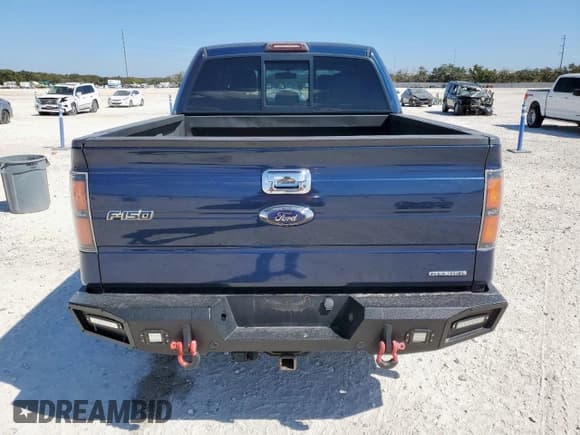 ✅ 2013 Ford F-150 XLT • VIN: 1FTFW1CF9DKE70262 • Lot: 86150965. Wystawiony na Copart z przebiegiem 178 792 mil. Bezpłatny archiwum sprzedaży aukcyjnych z USA i szczegółowy raport historii pojazdu na DreamBid. Zdjęcie 6.